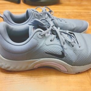 Nike Renew In-Season grey-blue